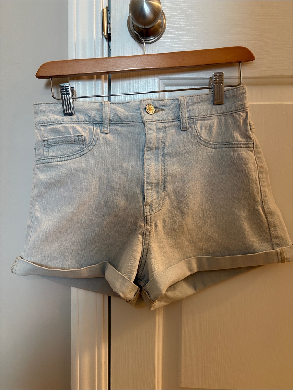 High-Waisted Light Wash Denim Roll-Hem Jean Shorts